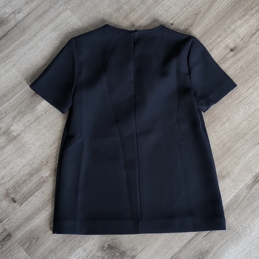 Kate spade Navy Top with Gold Accents and Floral Skirt - Picture 5 of 5